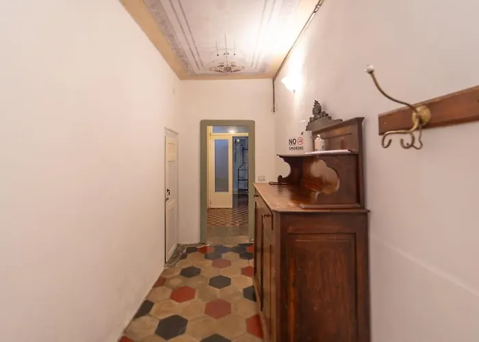 Vintage In The Hamlet With View *