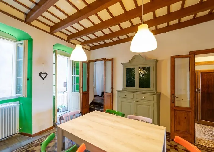 Vintage In The Hamlet With View Apartment Torno