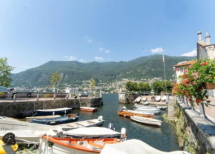 Vintage In The Hamlet With View