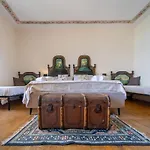 Vintage In The Hamlet With View 托尔诺